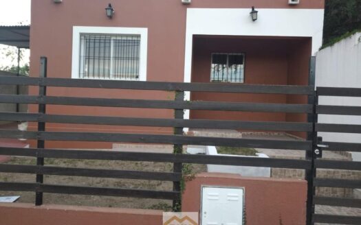 CASA EN VENTA EN ALTA GRACIA BARRIO LINIERS APTA CREDITO