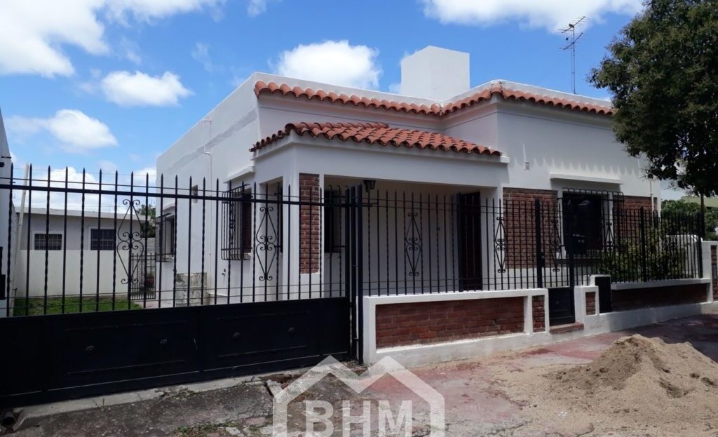 casa,venta,vende,Alta,Gracia,Barrio,Norte,Avenida,Dalinger,374,Cordoba,Sierras
